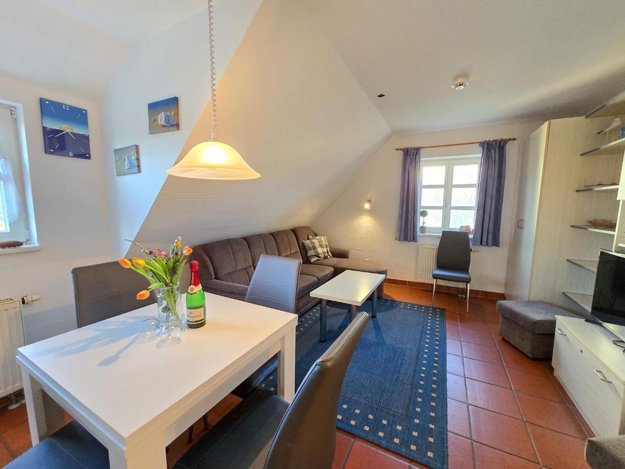 Feriendorf Rugana - Budget Appartement Mit 1 Schlafzimmer B57 Dranske Bagian luar foto